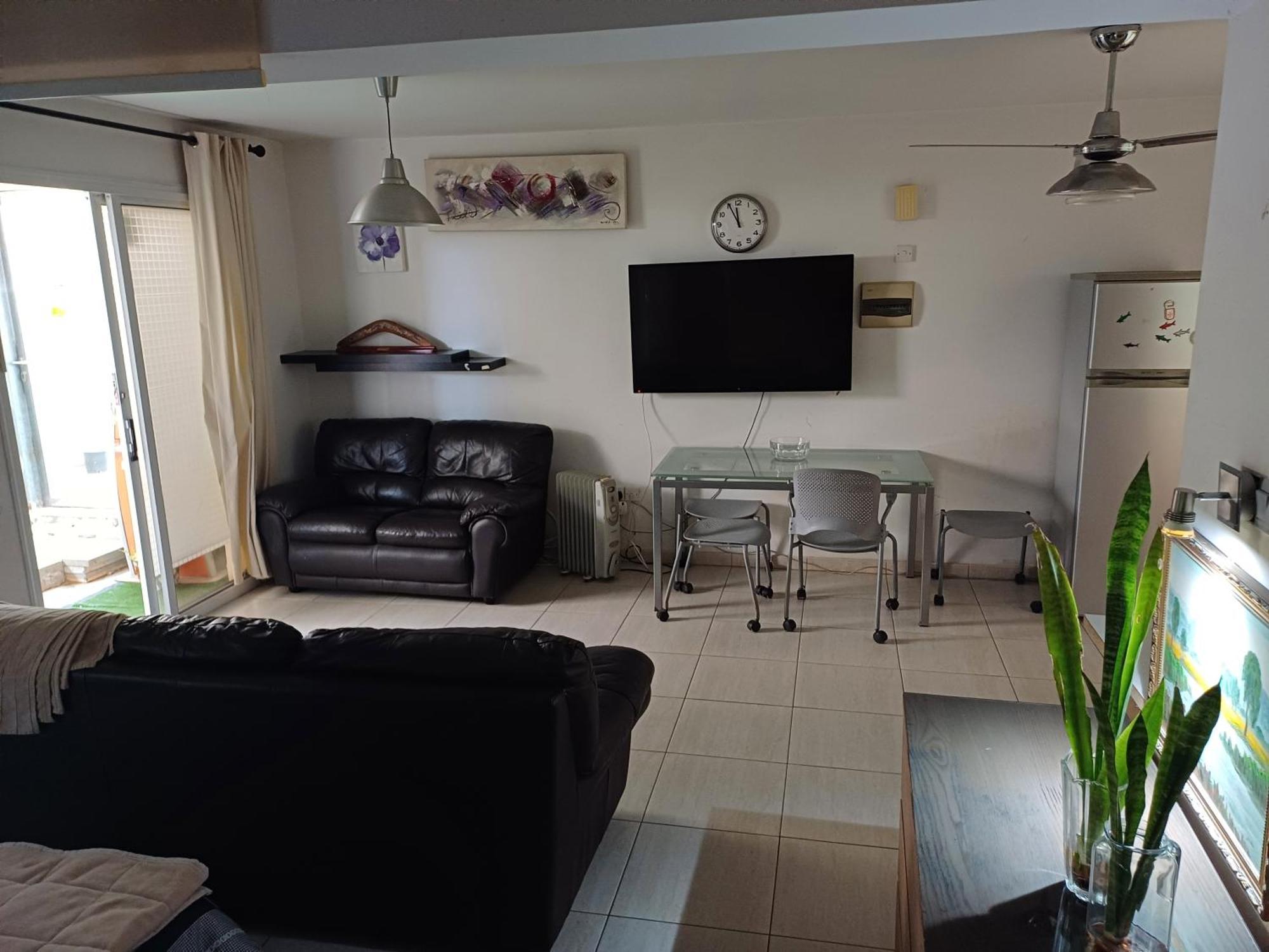 Kapary Apartment Paralimni Bagian luar foto